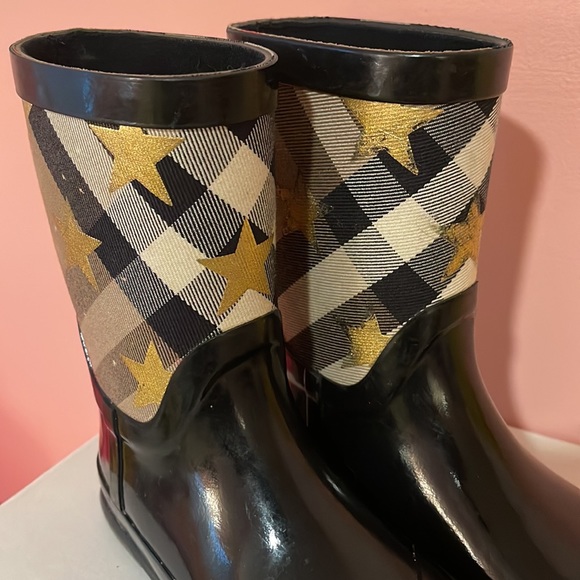 Gorgeous Burberry Star & Check Rain Boots Size 27 - Picture 7 of 11